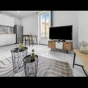 Moderne Et Lumineux A Appartement